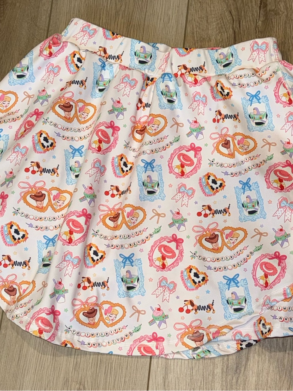 Women’s Toy Story and friends white skort